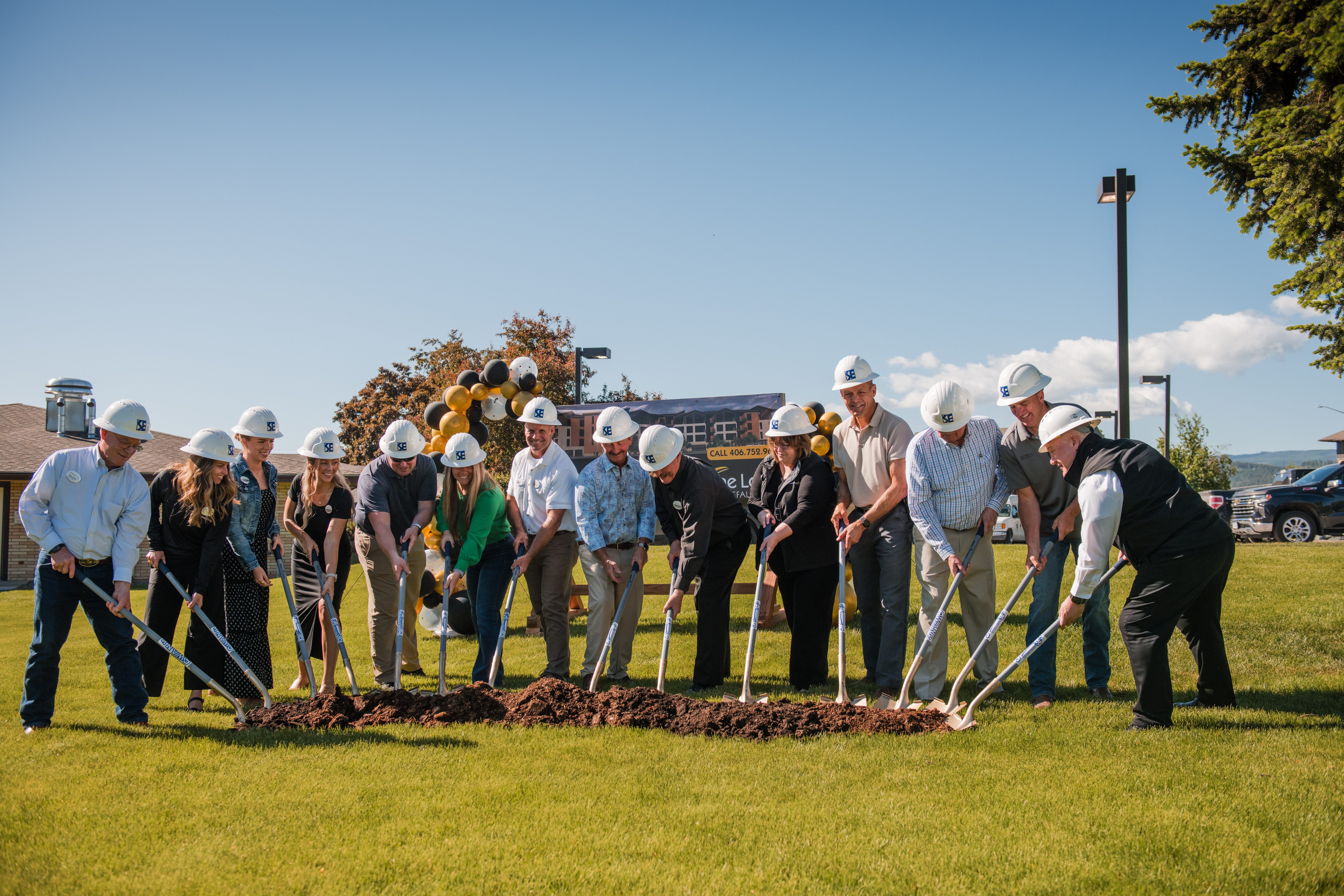 Ceremonial Groundbreaking for The Lofts, Immanuel Living's Newest Independent Senior Living. Staff members, architect, and builder with gold shovels in hand.